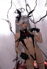 星之迟迟 碧蓝档案BA写真本《Erotopia》 银镜伊织 [58P-932MB]