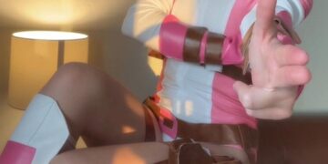 Rockruff – Gwenpool