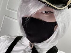 Sketch Collects – Officer 2B