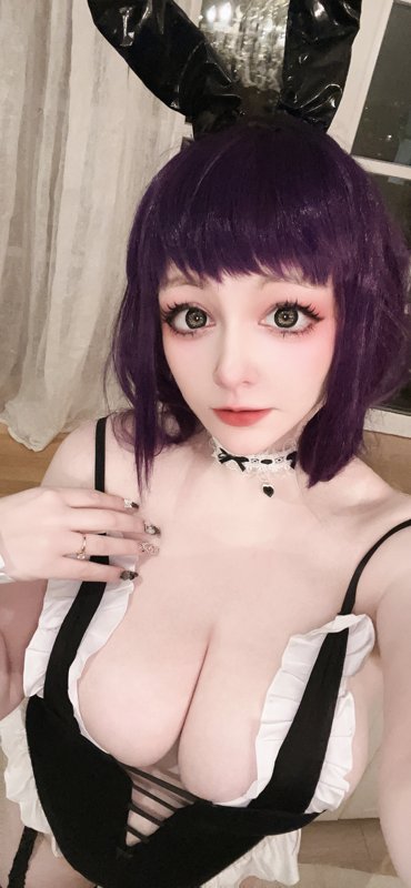 Kamelya – Bunny Marin
