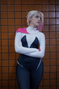 Meme Pantazis – Shibari Spidergwen