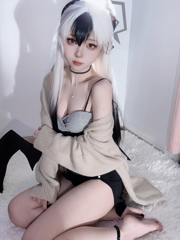 矢量鱼  佳代子礼服