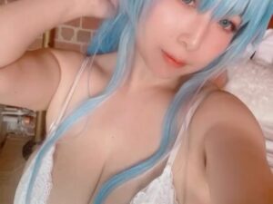 Bilibiliscosplay – The Goddess of Victory, helm