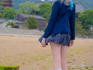 Tsuki Desu – Shiroko