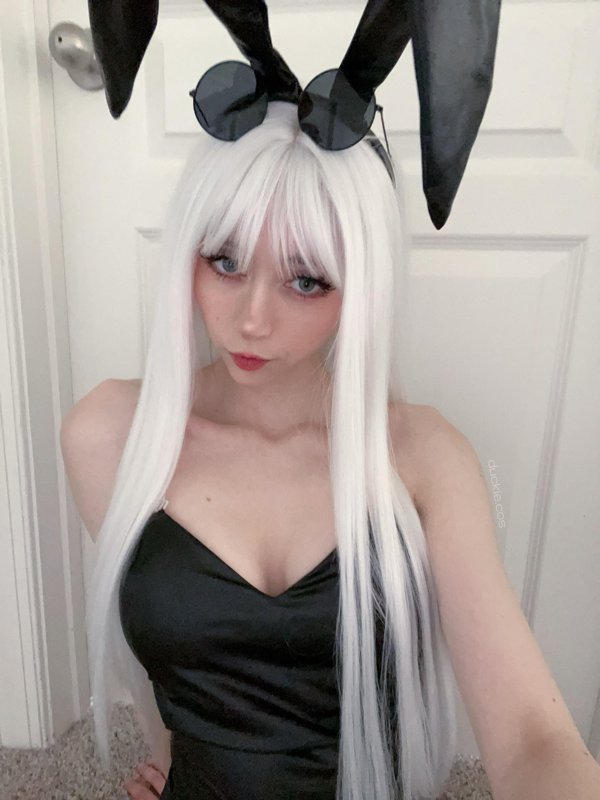 Duckie – Bunny Gojo