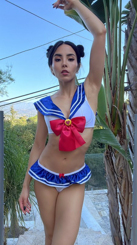 Anna Akana – Sailor Moon