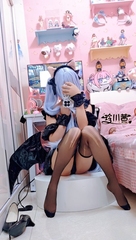玲川茜 – Janus (Azur Lane)