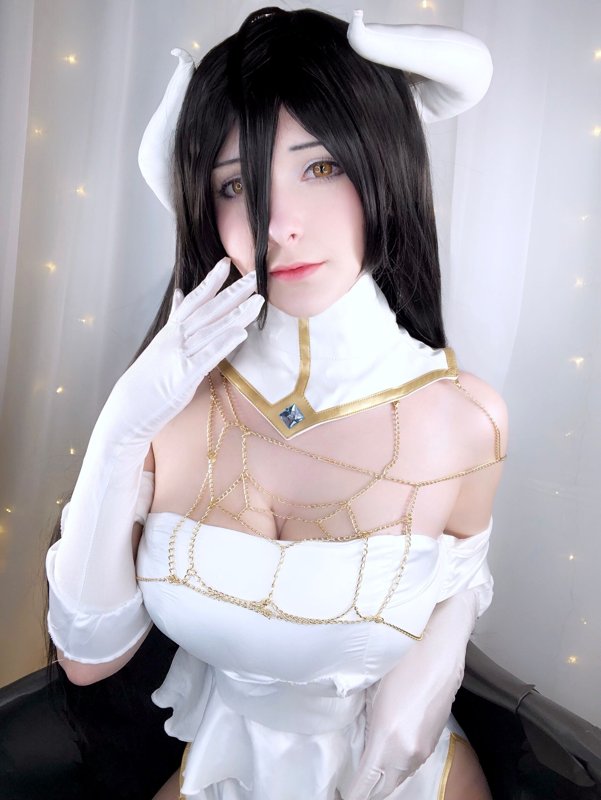 Nika Kotova – Albedo