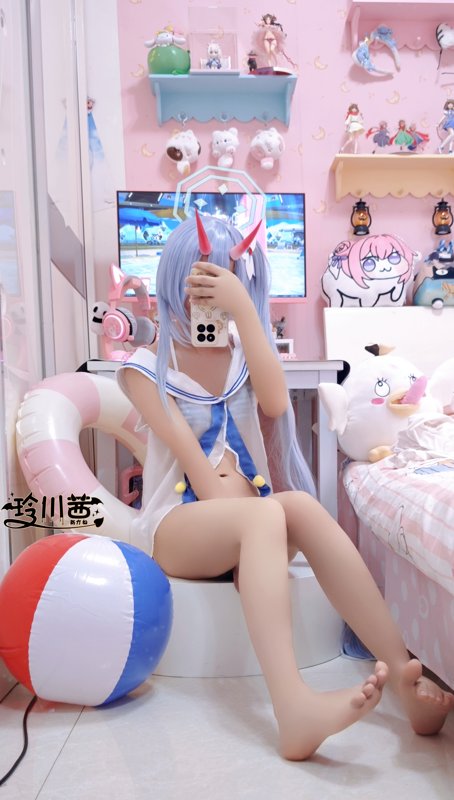 玲川茜 – Waraku Chise (Blue Archive)