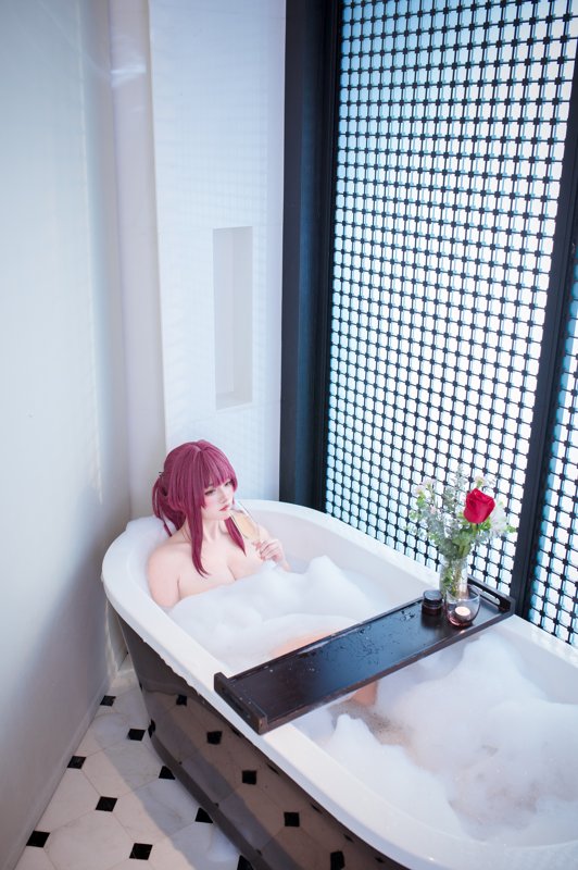 Xiaoyukiko – Kafka Bathtub