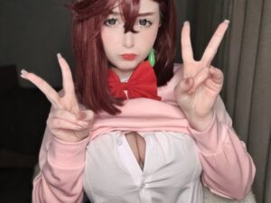 Risas chhh – Momo