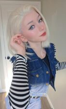 Celebi cosplay – Android 18