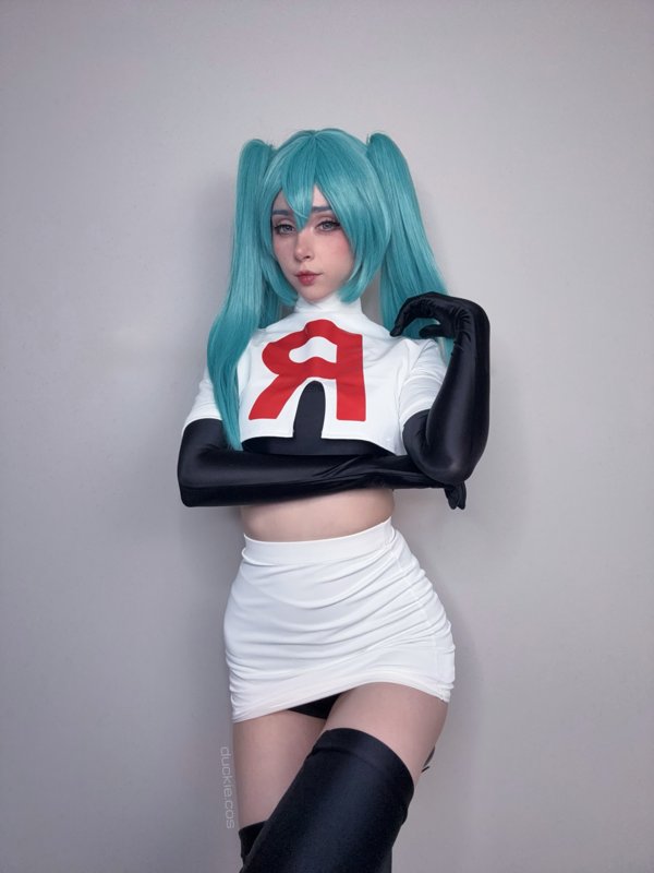 Duckie – Team Rocket Miku