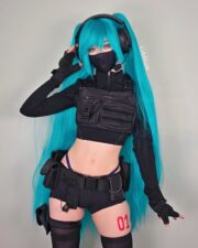 Celebi cosplay – Miku
