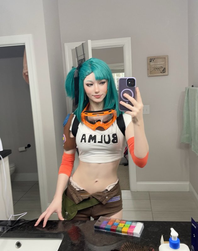 Celebi cosplay – Bulma