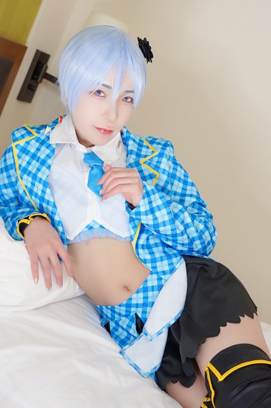 元アイドルナマイキメスガキとヲタクの個撮ハメ撮り【2.〇次元の誘惑 クーリエ】