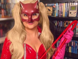 Lady Decade – Ann