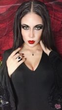 Felicia Vox – Morticia Addams