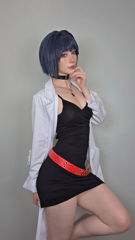 Celebi cosplay – Tae Takemi