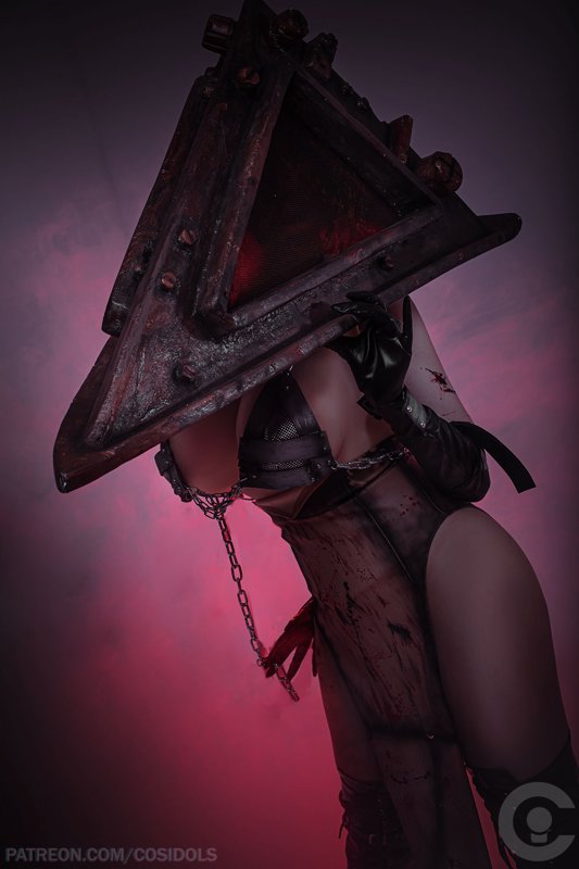 Fariko – Pyramid Head