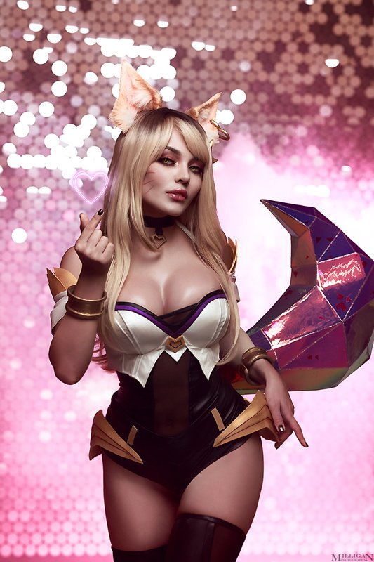 Kalinka Fox – Ahri (KDA Band)