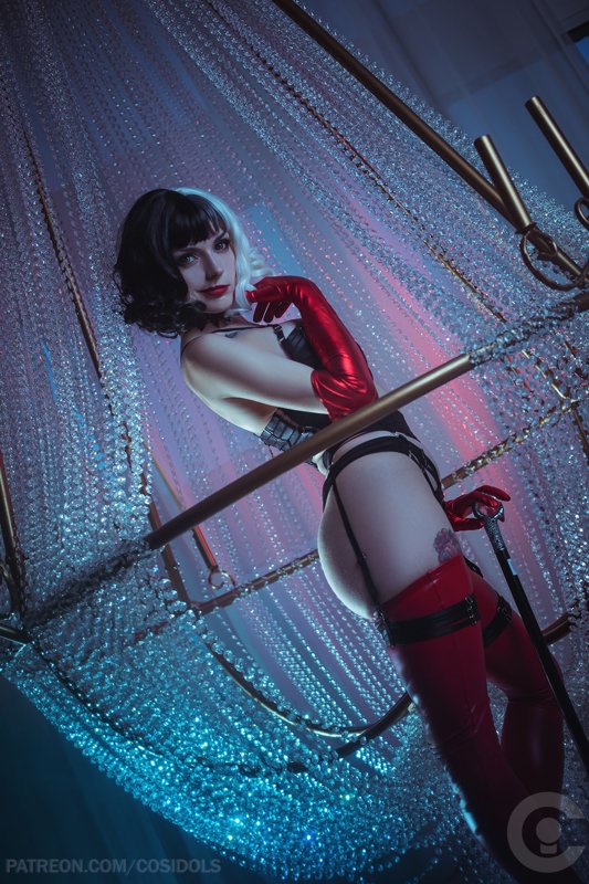 Lil G – Cruella Lingerie