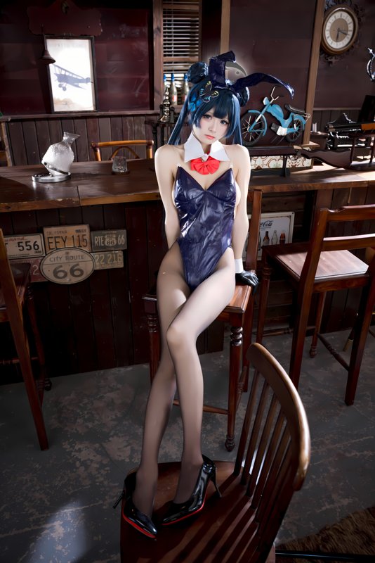 九柒喵 – 蔚蓝档案 龙华妃咲 兔女郎